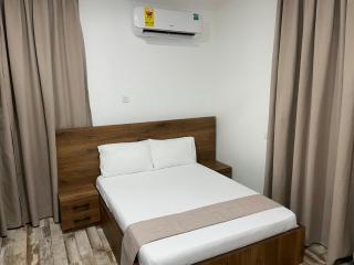 The WealthyGuy Home - 9