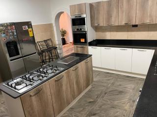 The WealthyGuy Home - 8