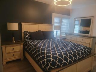 Lakeside Retreat Osoyoos - Upper Suite - 5