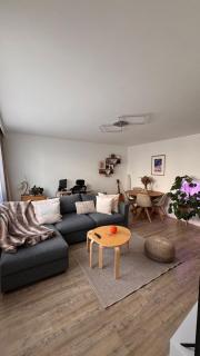 BG Living & Hosting - Stylish Luxury Apartments in the City Center - Parking, WiFi & Washing Machine - Trier - 5