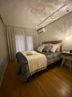 Apto todo climatizado a 5min da Vila Germânica, 3 quartos mais um quarto conjugado, berço e garagem - 9