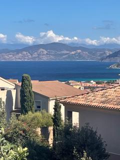Superbe T2 avec grande terrasse et vue mer Résidence Isola Céleste - 2