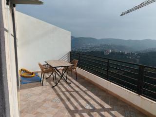 Beautiful Luxury F2 All Comfort - 4