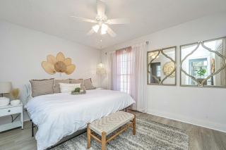 Lake Marion, Chill, Cruise, or Cast a Line - 7