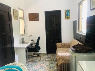 White Rocks Beach Resort - 4