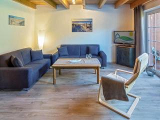 Holiday home with 2 bedrooms - 8