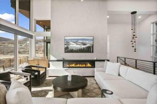 Luxury 4BR with Hot Tub & Deer Valley Access home - 0
