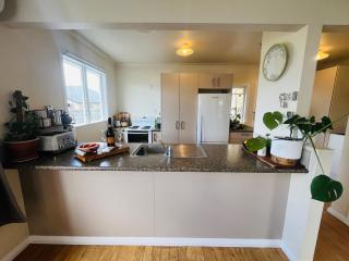 Cozy Motueka Cottage- Central Location - 1