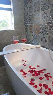 Lavender Hoa Châu Resort - 8