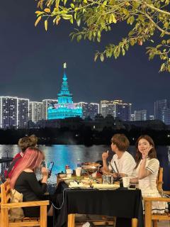 Luxury 1BR Apartment - Ocean Lake View - Vinhomes Ocean Park - 2