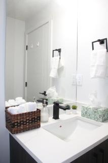 Serene Casa II - Spotless NEW 2BR Suite - 8