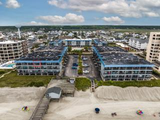 Oceanfront 1BR • Top-Floor Balcony Views • Cherry Grove • Sea Cabin 304-A - 4