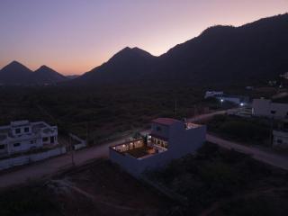 The Gold Mount Villa - 7