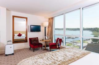 Hodson Bay Hotel - 3