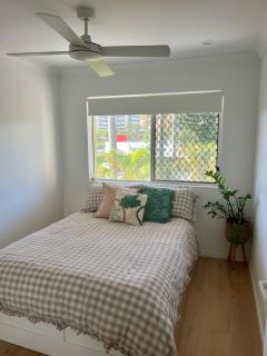 2BR Unit with Pool and Walking Distance to Beach - 3