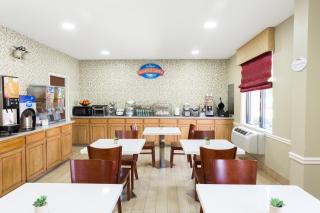 Baymont by Wyndham Savannah/Garden City - Savannah - 7