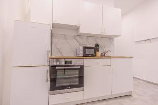 Budget & Comfy 4 private rooms in shared Apt, Close to Westbahnhof - 6