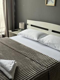 Old Alley Apartment - 9