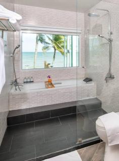 Beachfront 3 bedrooms 12ppl BBQ,Kitchen,Pool - 1