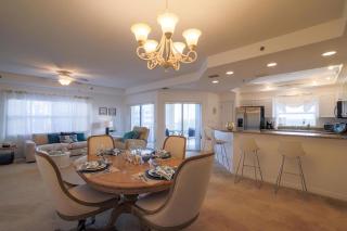 3 Bedroom 2 Bath Oceanwalk Condo With Estuary Views - 2