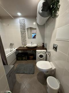 Aurora Apartment - 3