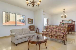 Golden Getaway - 3BR, Achrafieh - 7