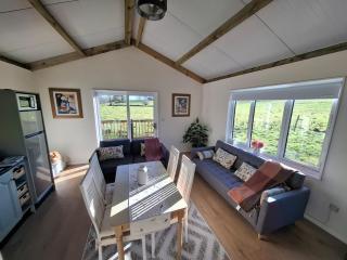 Countryside Cabin - 1