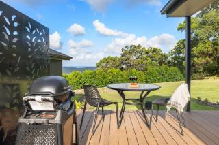 Luxe Villa - Ocean Views 15km to Coolum Beach - 1