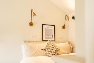 Romantic and stylish retreat - 9