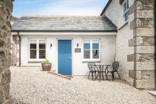 Romantic and stylish retreat - 4