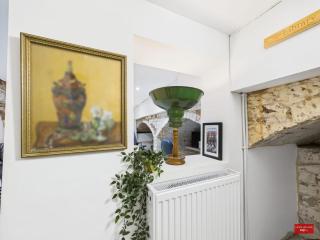 Daffodil Suite at Regency 24 - 1
