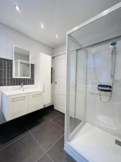 Ground floor apartment in the city center - 2