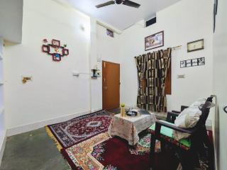 Love Kashi Home Fully AC Stay Near Vishwanath Temple - 8