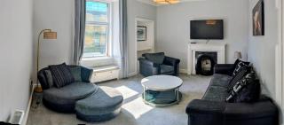 Beautiful spacious apartment in town centre - 8