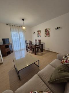 Apartamento Escobar Plaza - 2