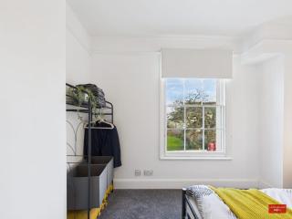 Sandford Park Suite at Regency 24 - 4