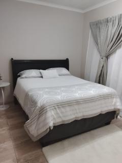 Enter The Serenity, Modern Style Apartments - 6