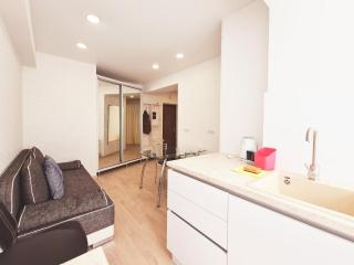 LOTUS Apartments - 7