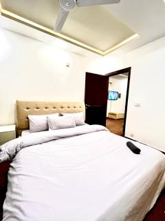 Elegant 2BHK Apartment, Zabz Residencies 24, E-11 Islamabad - 8