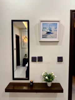 Deluxe Noir Suite Eiffel Tower Bahria Town Lahore - 8