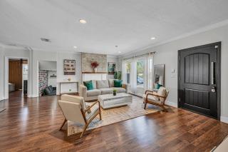 Blue Heaven Poolside Retreat Brickell Sleeps 13 - 8