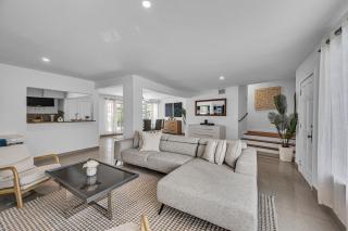 The Blue Heaven Private Pool Hideaway Sleeps 11 - 5