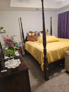 Modern 3BR Home with BBQ Grill Close to Nashville - 3