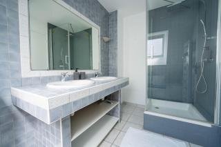 Villa lumineuse avec spa privé et terrasse idéale familles et groupes centre à 5 min - 2