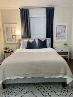 Affordable Private Room Near Downtown - 8