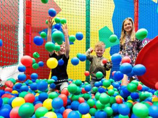 Cosy retreat in holiday park - 3