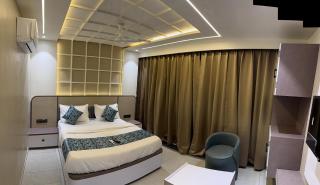 Hotel Vallabh Sky - 1