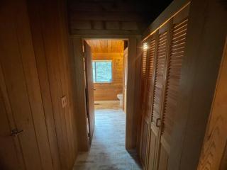 Lakeview Mountain Retreat - Private, Modern, Fun - 9