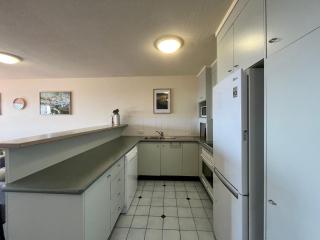 Highpoint Unit 2, 35 Maltman Street, Kings Beach - 9
