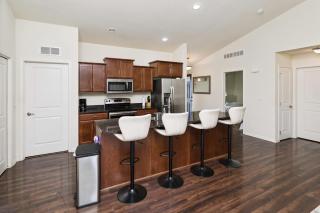 Spacious Family Getaway in Des Moines - 2